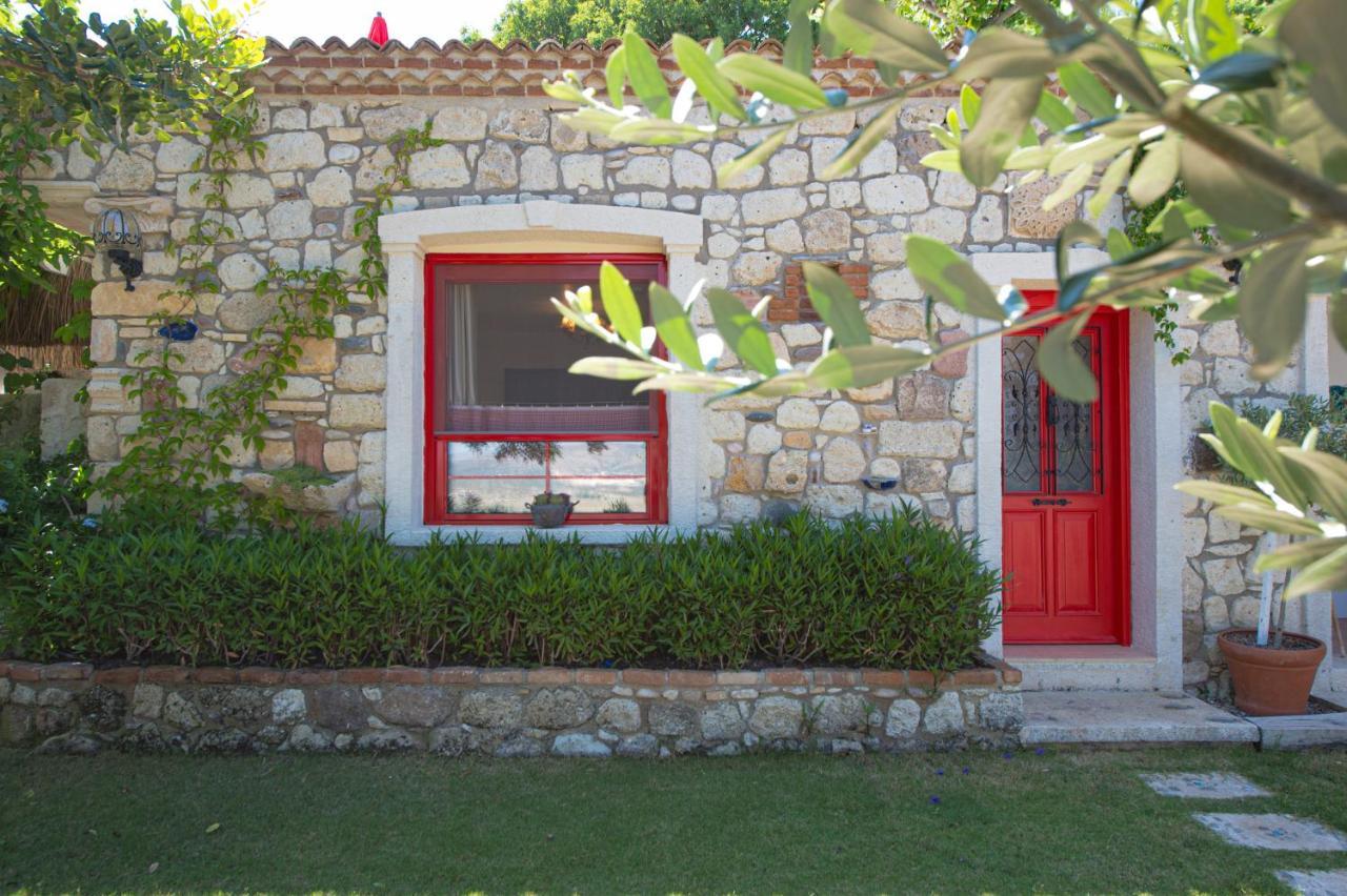 Villa Taraca Alacati Romantik Otel (Adults Only) Екстериор снимка