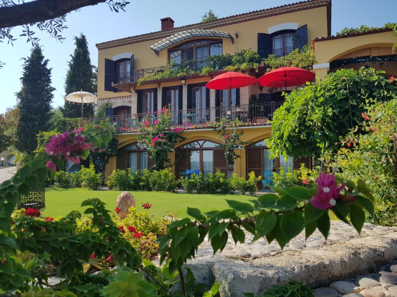 Villa Taraca Alacati Romantik Otel (Adults Only) Екстериор снимка