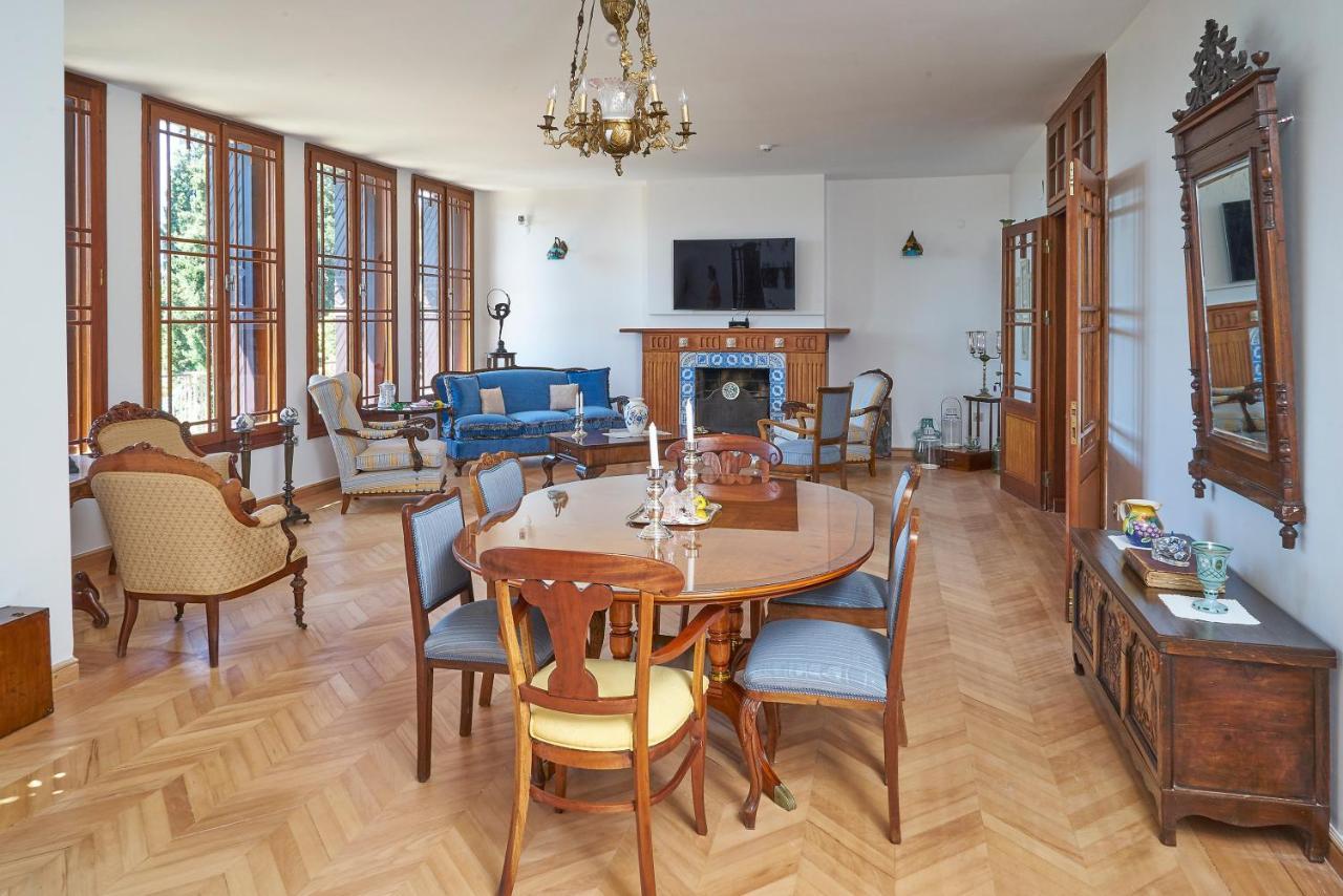 Villa Taraca Alacati Romantik Otel (Adults Only) Екстериор снимка