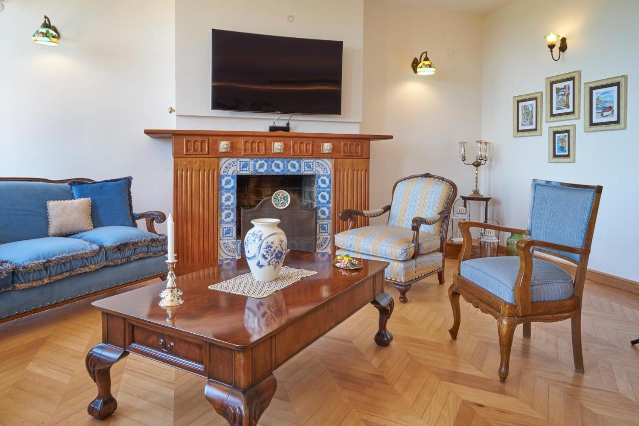 Villa Taraca Alacati Romantik Otel (Adults Only) Екстериор снимка