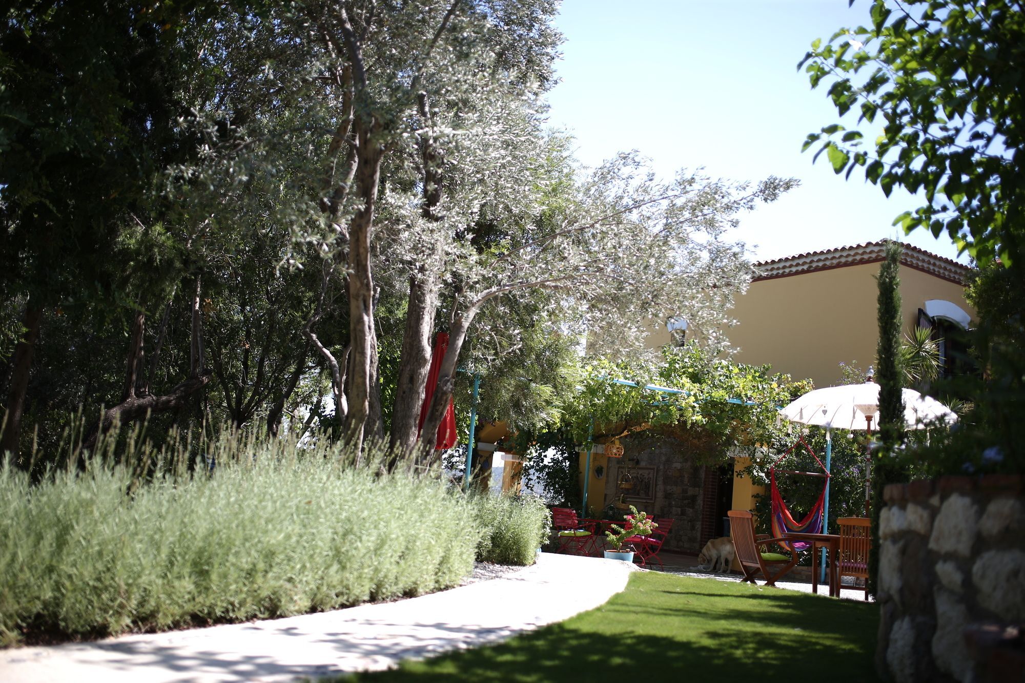 Villa Taraca Alacati Romantik Otel (Adults Only) Екстериор снимка