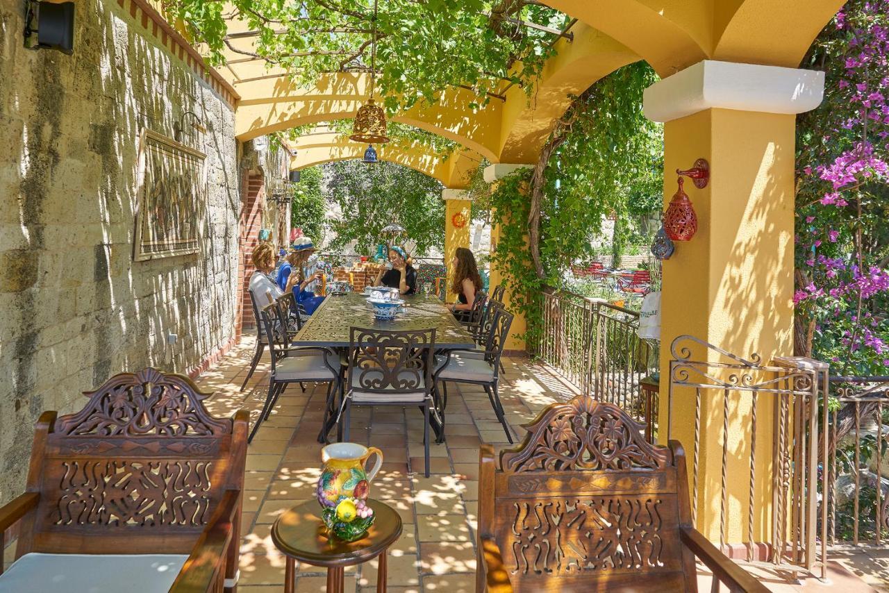 Villa Taraca Alacati Romantik Otel (Adults Only) Екстериор снимка